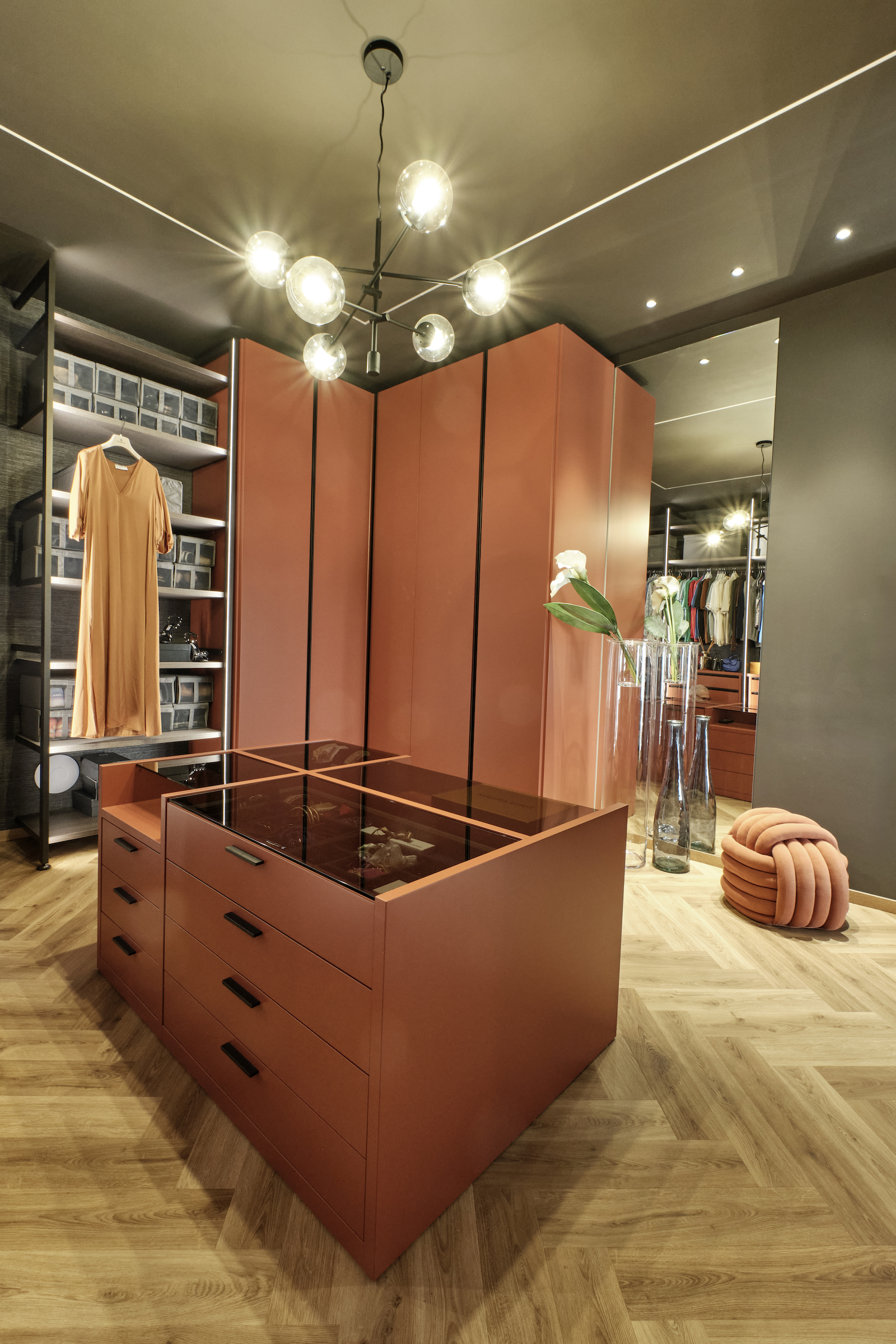 Crediamo
che ogni casa
debba parlare
di chi la abita.